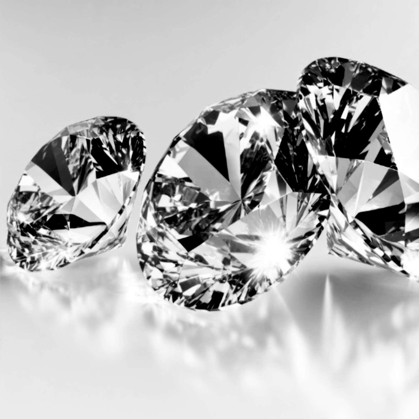 LARGE DIAMONDS 1600 B-W